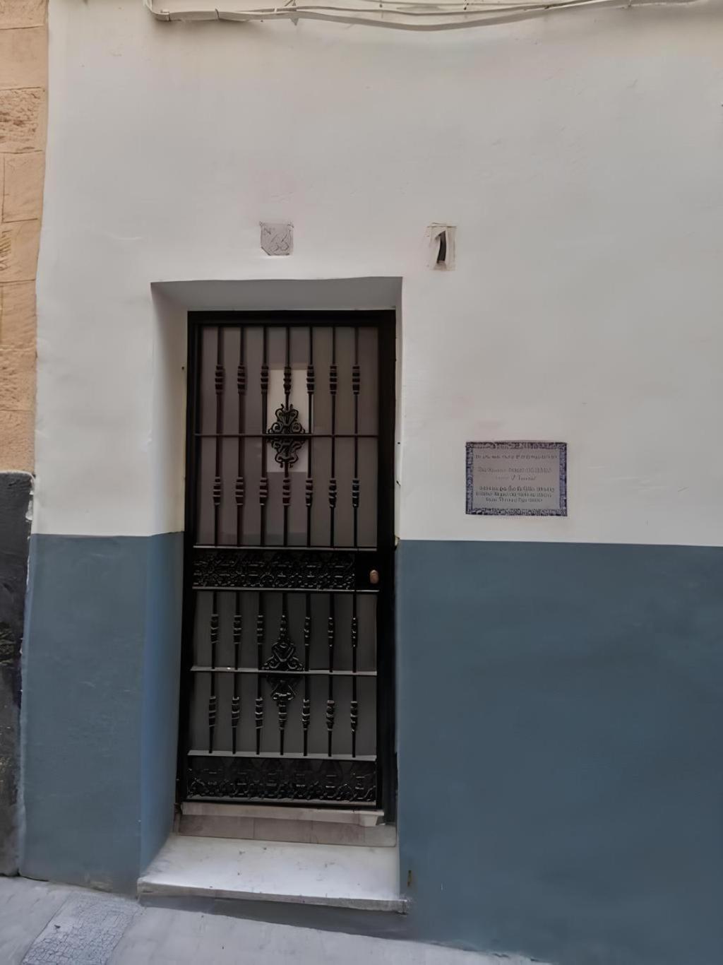 Suarez De Salazar 2, Precioso Apartamento Centrico Кадис Екстериор снимка